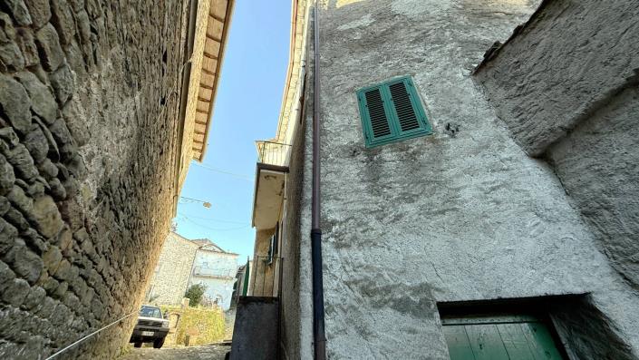 Image No.50-Maison de village de 3 chambres à vendre à Bagni di Lucca