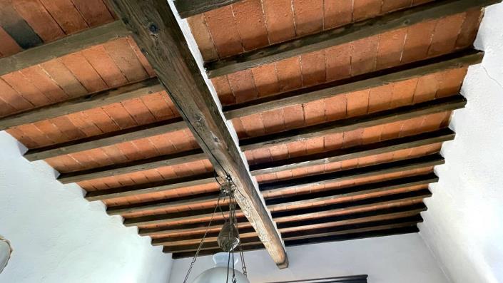 Image No.8-2 Bed Village House for sale