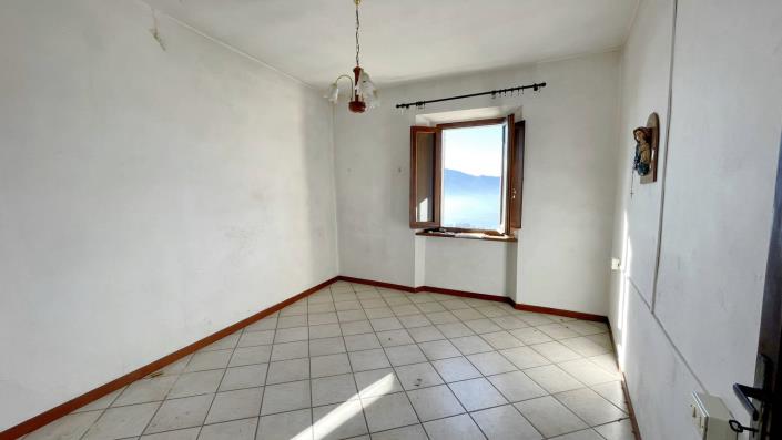 Image No.7-2 Bed Village House for sale