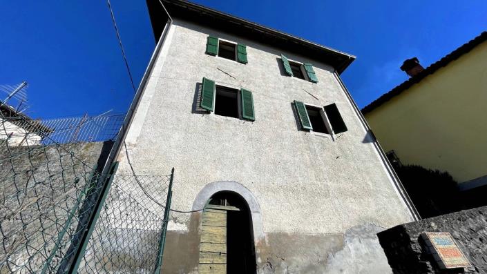 Image No.31-2 Bed Village House for sale