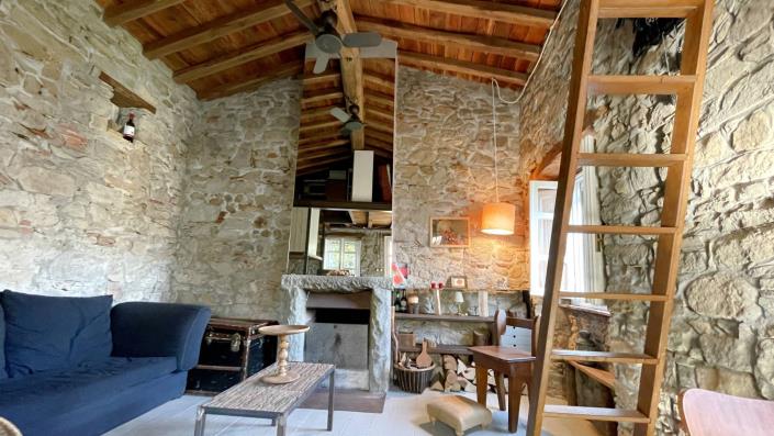 Image No.28-1 Bed Cottage for sale