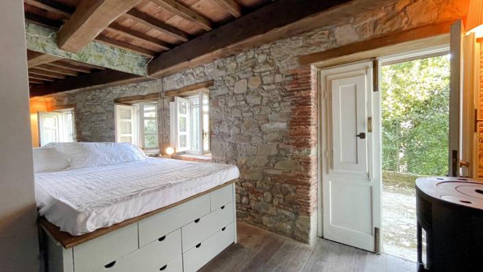 Image No.6-1 Bed Cottage for sale