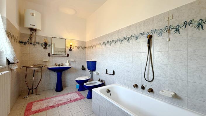 Image No.10-Villa / Détaché de 5 chambres à vendre à Coreglia Antelminelli