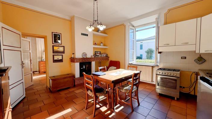 Image No.20-Villa / Détaché de 5 chambres à vendre à Coreglia Antelminelli