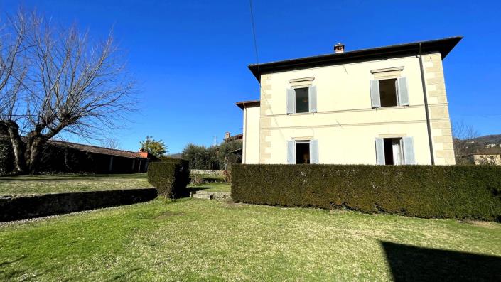Image No.47-Villa / Détaché de 5 chambres à vendre à Coreglia Antelminelli