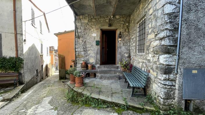 Image No.4-Appartement de 1 chambre à vendre à Borgo a Mozzano