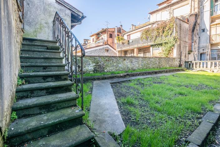Image No.9-Maison de ville de 5 chambres à vendre à Borgo a Mozzano