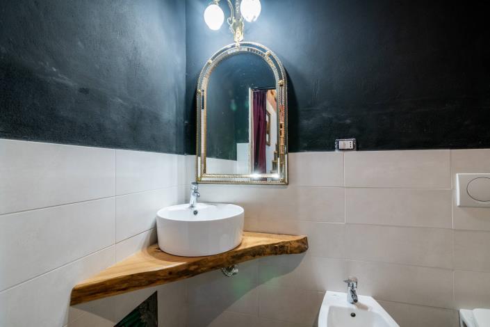 Image No.57-Maison de ville de 5 chambres à vendre à Borgo a Mozzano