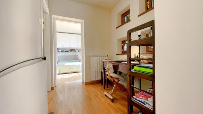 Image No.31-2 Bed Semi-Detached for sale