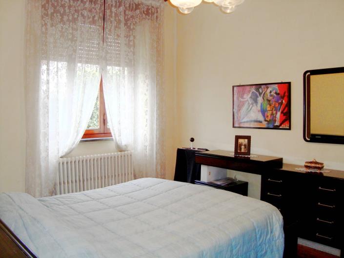 Image No.3-Villa de 6 chambres à vendre à Barga