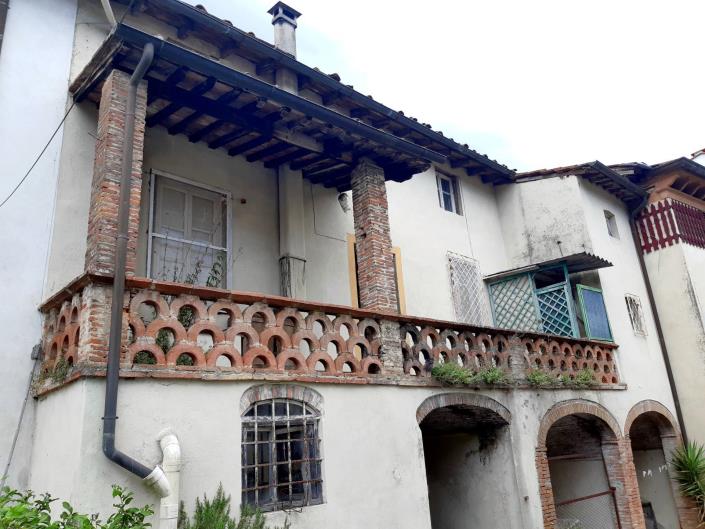 Image No.56-Maison de ville de 7 chambres à vendre à Borgo a Mozzano