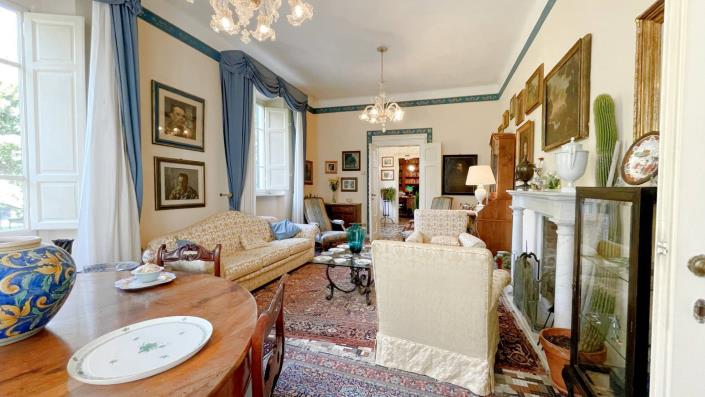 Image No.15-Villa de 6 chambres à vendre à Bagni di Lucca