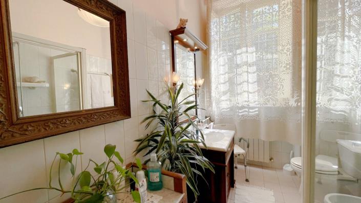 Image No.36-Villa de 6 chambres à vendre à Bagni di Lucca