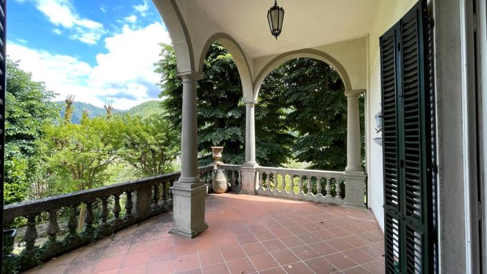 Image No.19-6 Bed Villa for sale