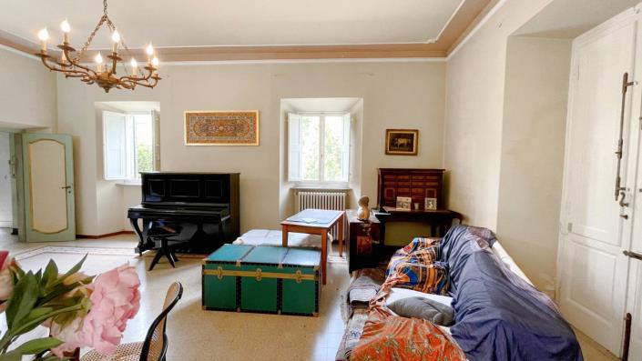 Image No.21-6 Bed Villa for sale