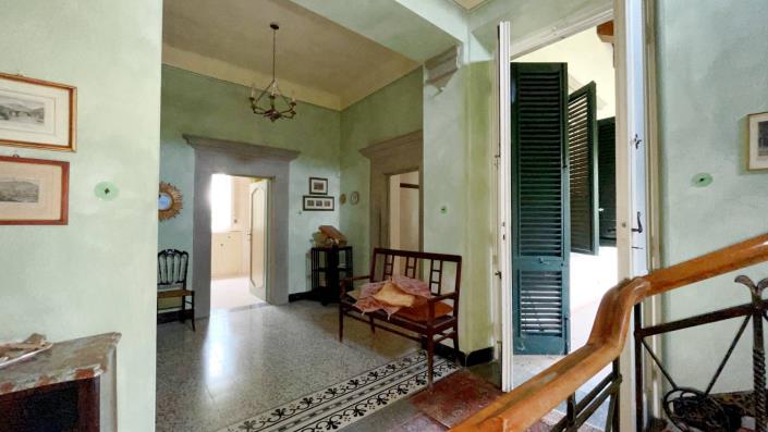 Image No.48-6 Bed Villa for sale