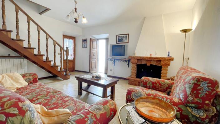 Image No.16-Maison de ville de 2 chambres à vendre à Bagni di Lucca