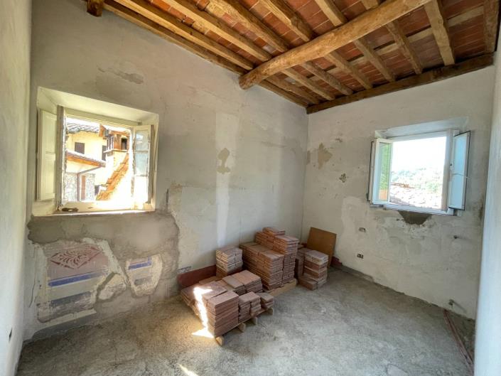 Image No.13-3 Bed Village House for sale