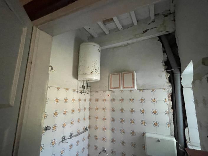 Image No.37-3 Bed Village House for sale