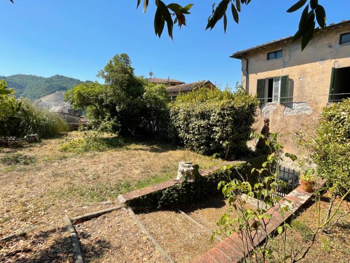 Image No.2-3 Bed Village House for sale