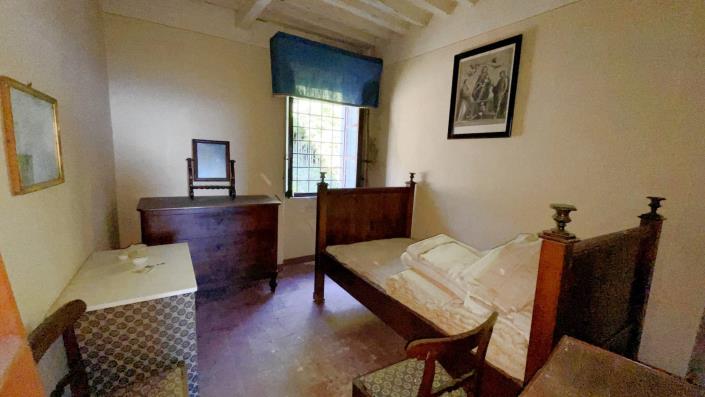 Image No.35-12 Bed Villa for sale