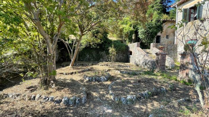 Image No.58-12 Bed Villa for sale