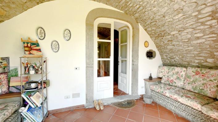 Image No.47-5 Bed Villa for sale