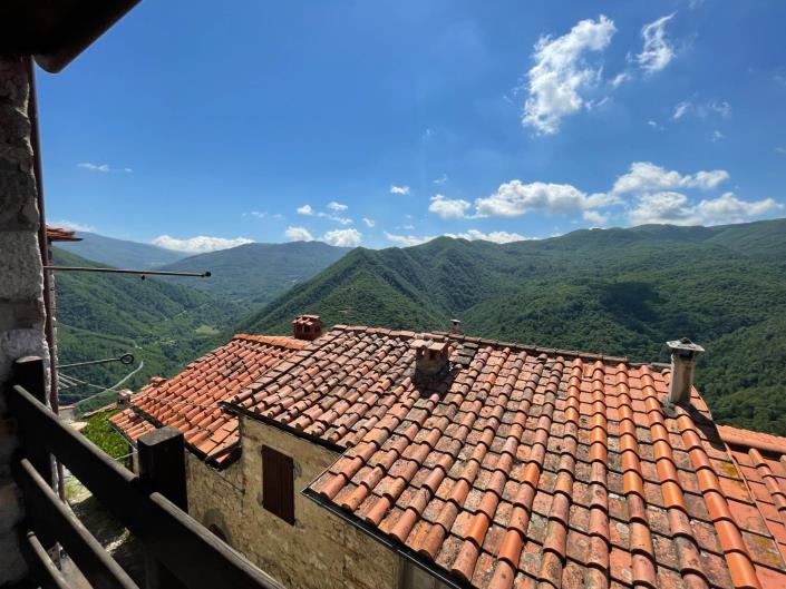 Image No.3-Maison de ville de 3 chambres à vendre à Bagni di Lucca