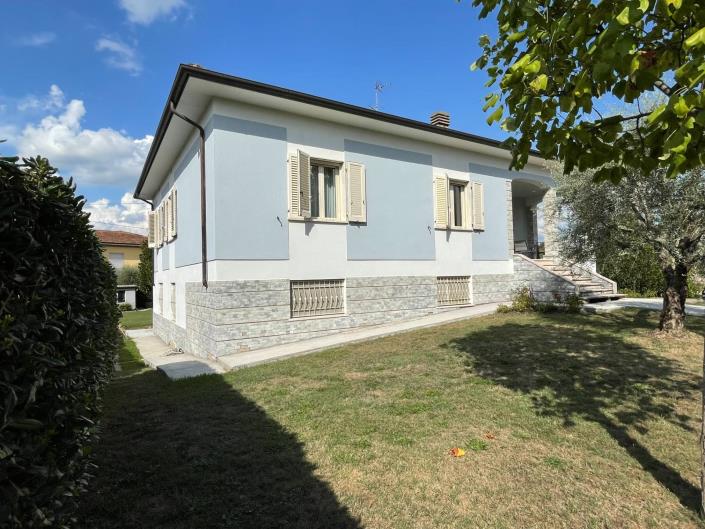 Image No.44-4 Bed Villa for sale