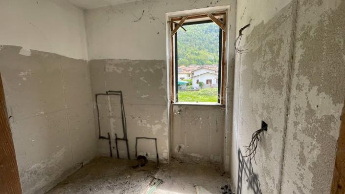 Image No.15-3 Bed Semi-Detached for sale