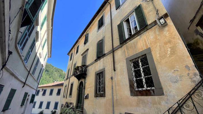 Image No.35-Appartement de 2 chambres à vendre à Bagni di Lucca