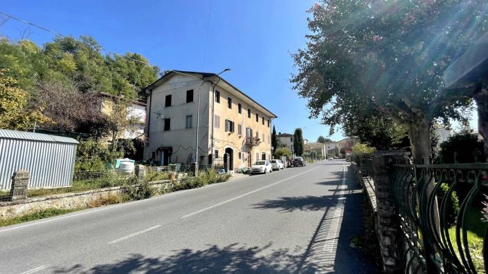 Image No.32-2 Bed Apartment for sale