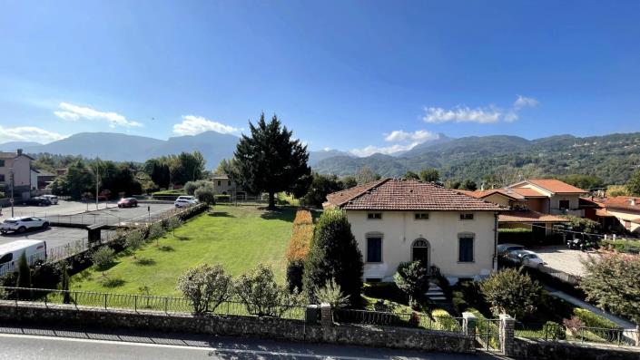 Image No.33-2 Bed Apartment for sale