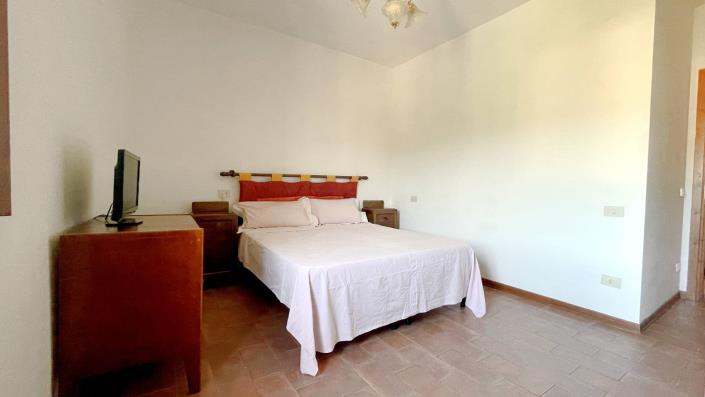 Image No.19-2 Bed Apartment for sale