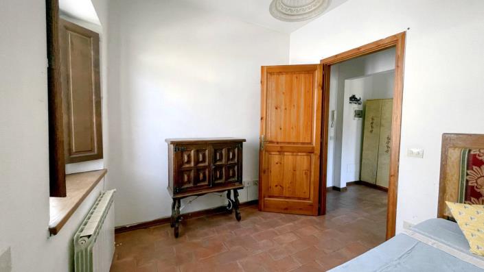 Image No.21-2 Bed Apartment for sale