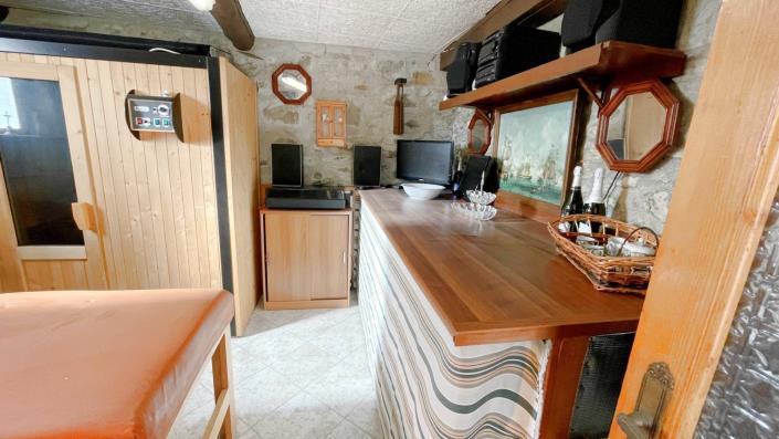 Image No.30-Maison de ville de 4 chambres à vendre à Bagni di Lucca