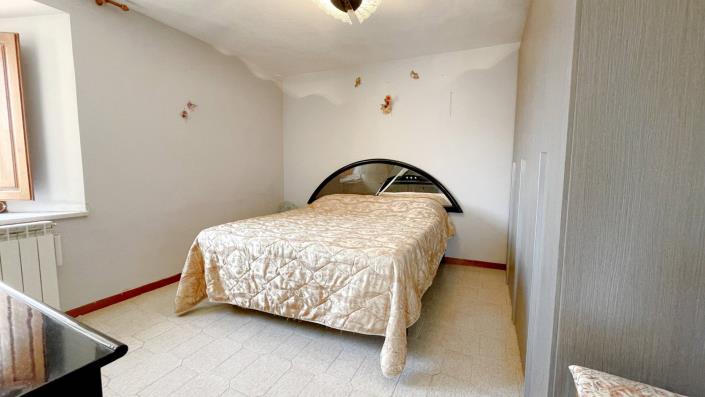 Image No.43-Maison de ville de 4 chambres à vendre à Bagni di Lucca