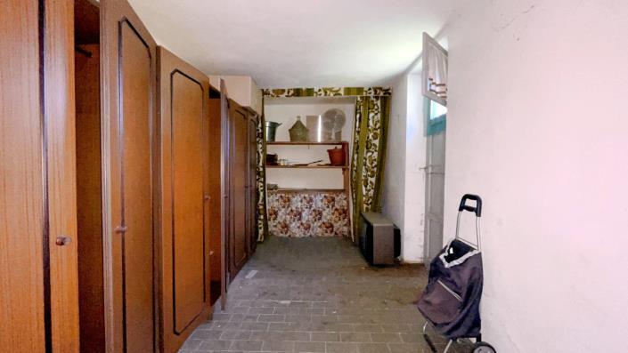 Image No.56-Appartement de 2 chambres à vendre à Bagni di Lucca