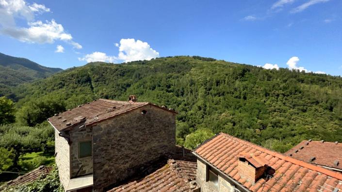 Image No.32-Maison de ville de 3 chambres à vendre à Bagni di Lucca