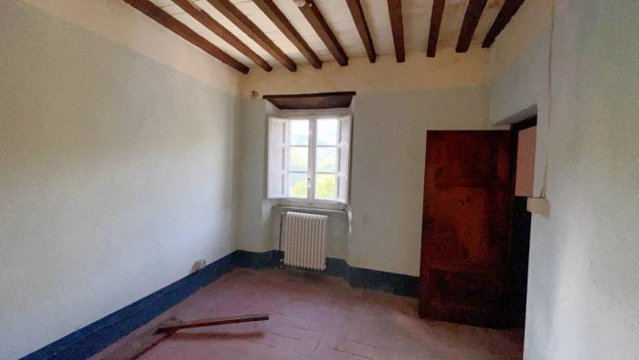 Image No.36-Maison de ville de 3 chambres à vendre à Bagni di Lucca