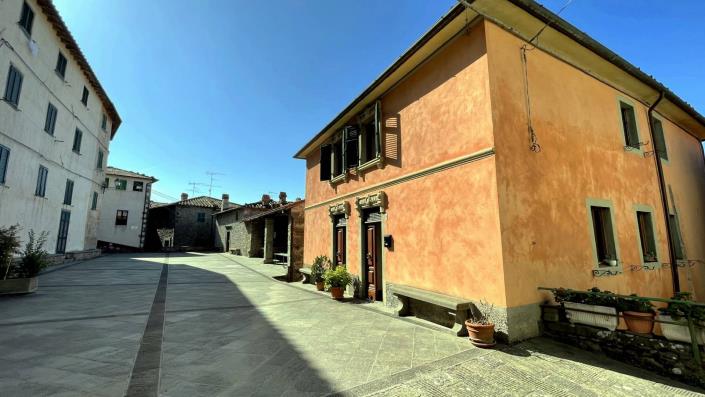 Image No.30-Villa de 5 chambres à vendre à Bagni di Lucca