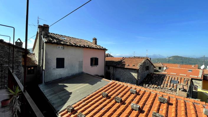 Image No.49-Villa de 5 chambres à vendre à Bagni di Lucca