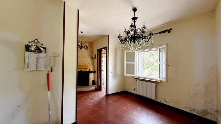 Image No.9-2 Bed Country House for sale