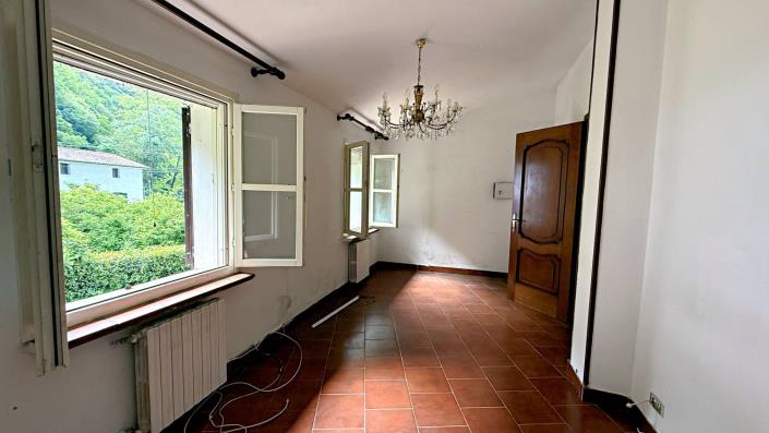 Image No.21-2 Bed Country House for sale