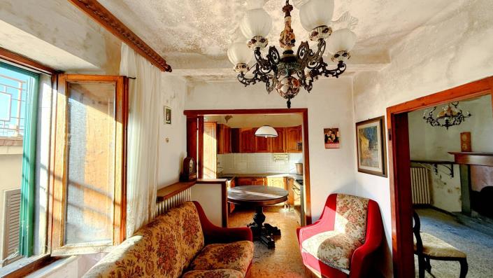 Image No.10-Jumelé de 2 chambres à vendre à Bagni di Lucca