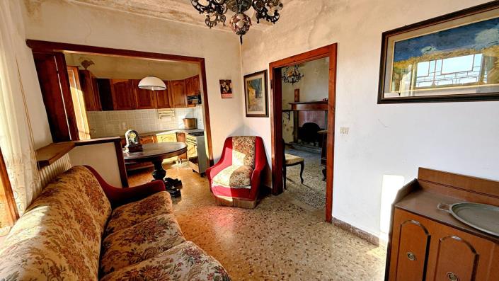 Image No.1-2 Bed Semi-Detached for sale