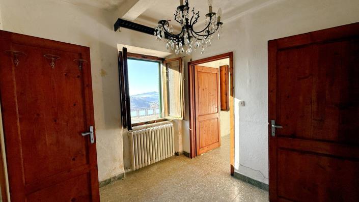 Image No.35-Jumelé de 2 chambres à vendre à Bagni di Lucca