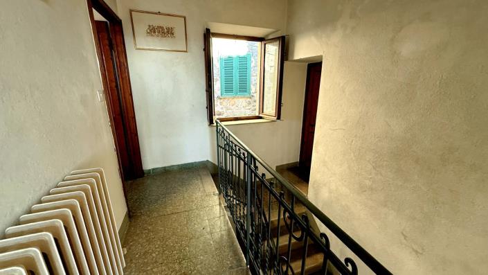 Image No.53-Jumelé de 2 chambres à vendre à Bagni di Lucca