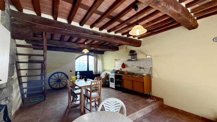 Image No.5-2 Bed Townhouse for sale