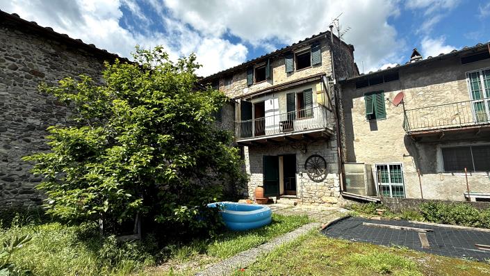 Image No.1-2 Bed Townhouse for sale